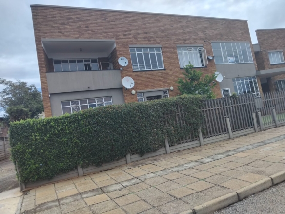 Zambesi Court Garnet Street