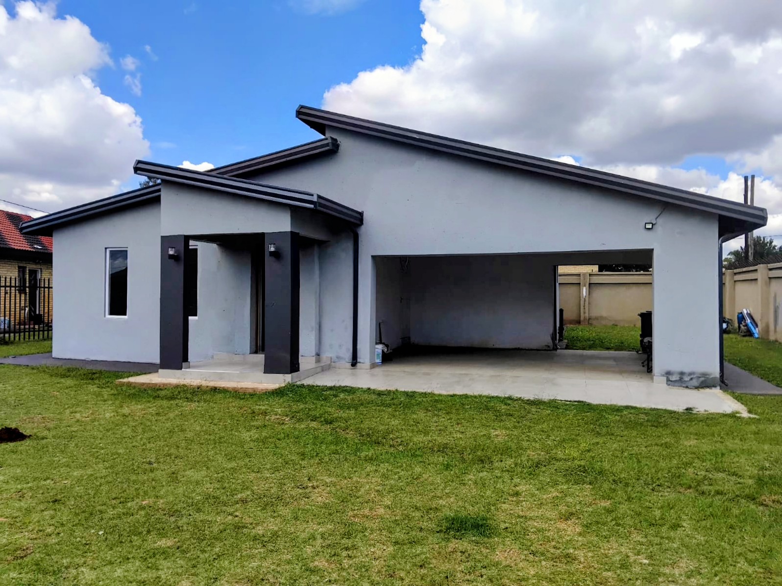 Newly Built Modern 3 Bedroom House For Sale In Welverdiend