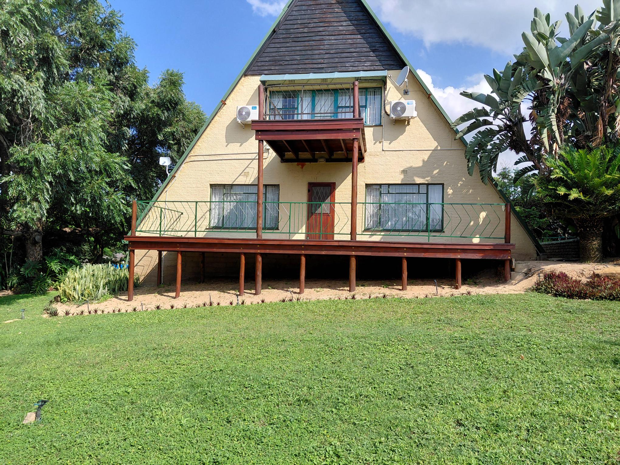 AFRAME Spacious Farm Living in Hazyview Rural