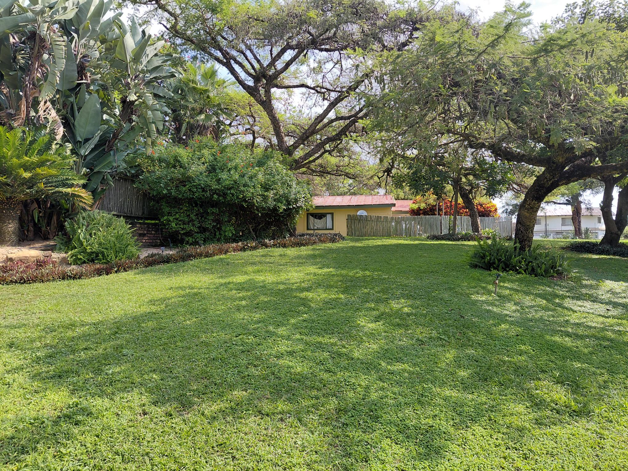 20260414_141539 Spacious Farm Living in Hazyview Rural