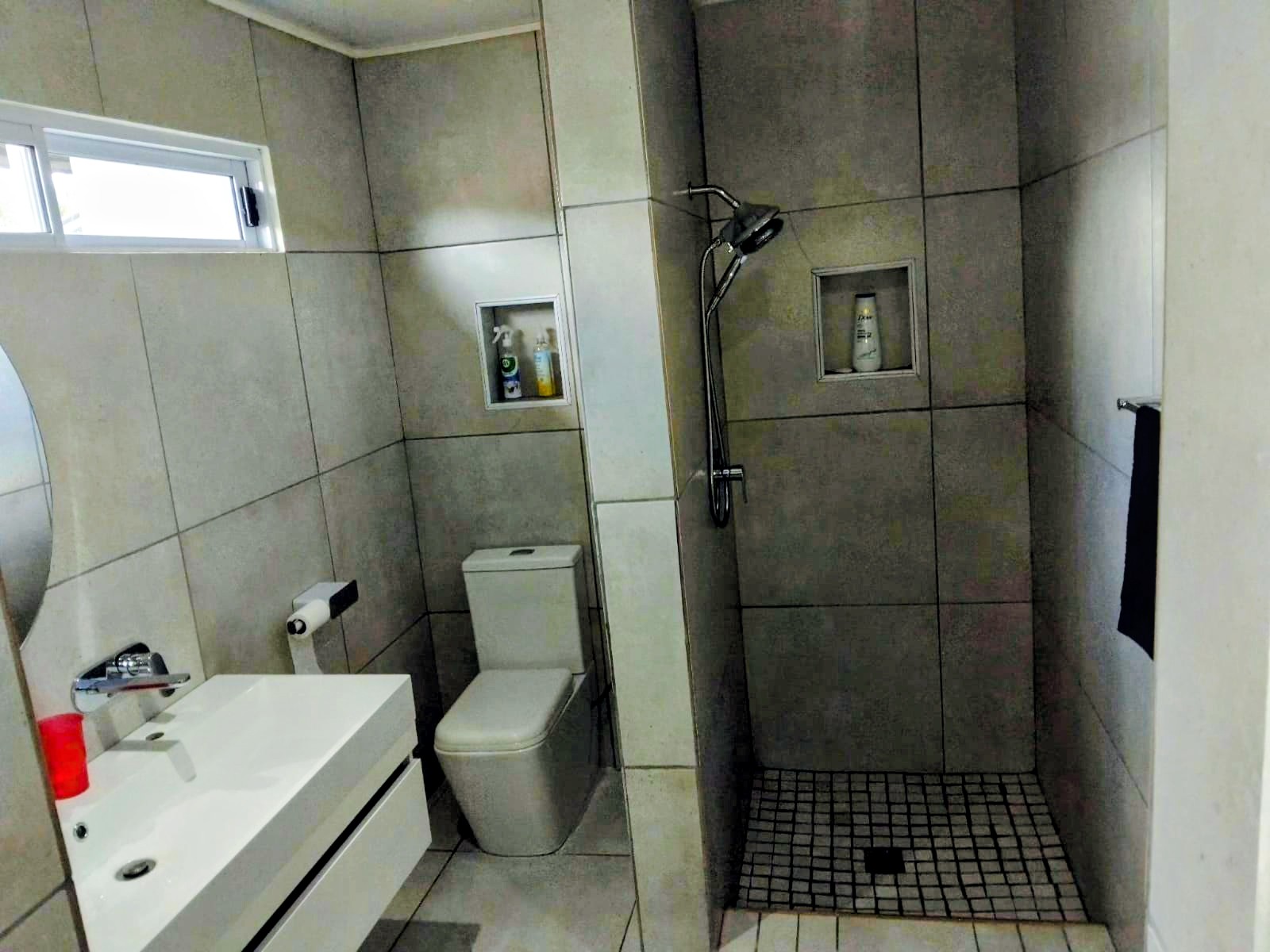Newly Built Modern 3 Bedroom House For Sale In Welverdiend