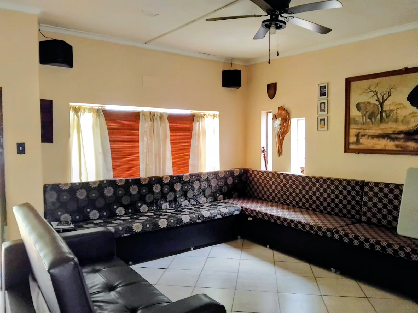 5 Bargain 3 Bedroom Family Friendly Home For Sale In Welverdiend