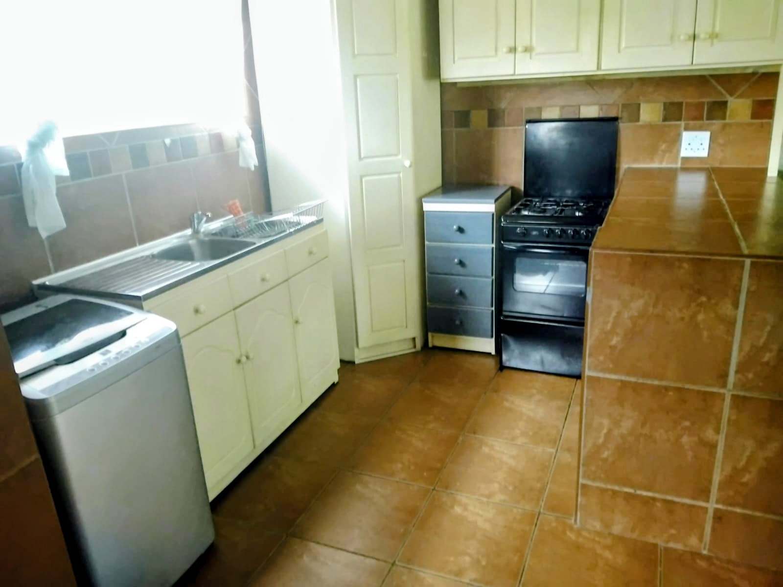 Rental Apartment In Westonaria