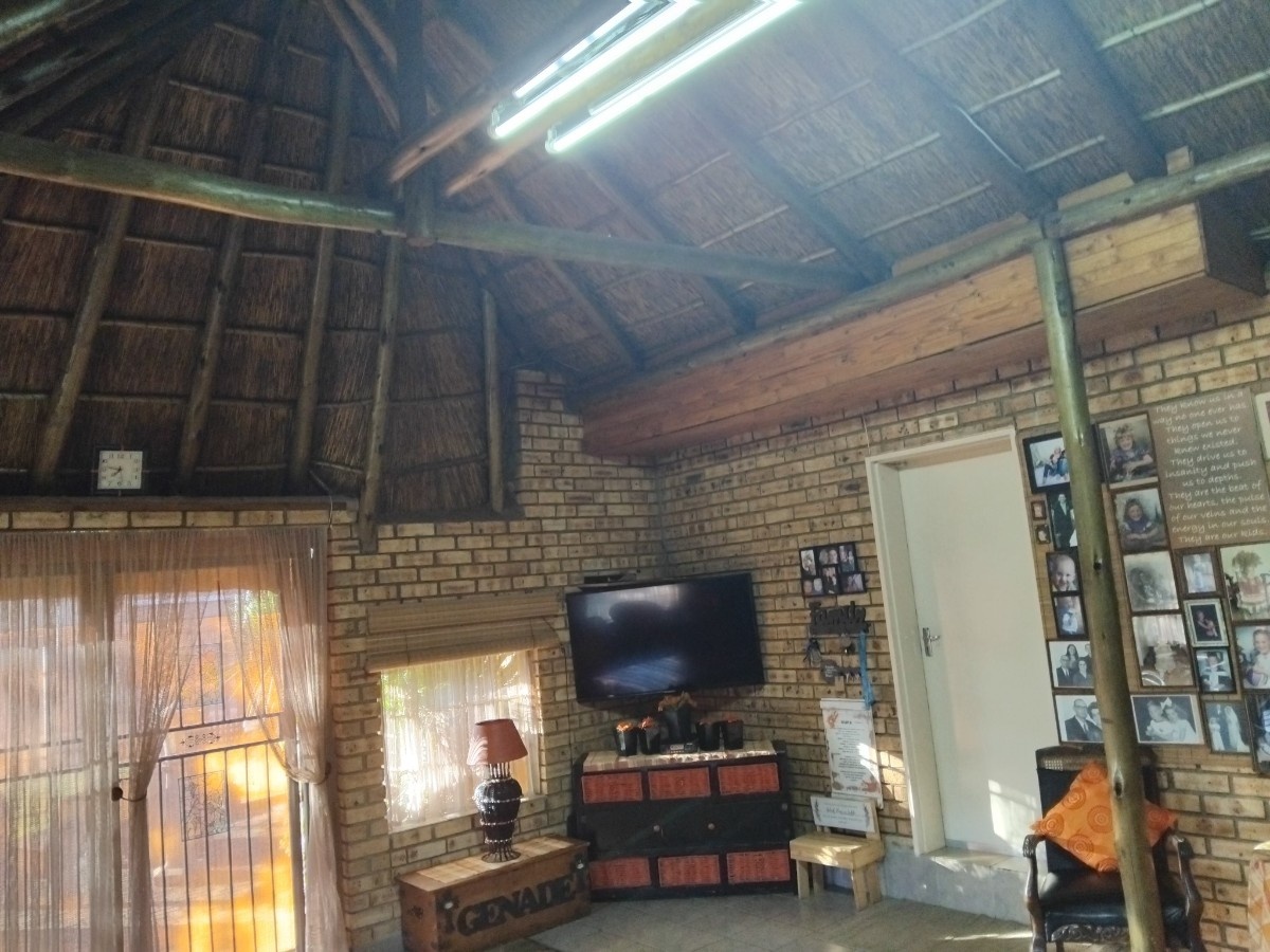 House For Sale In Carletonville