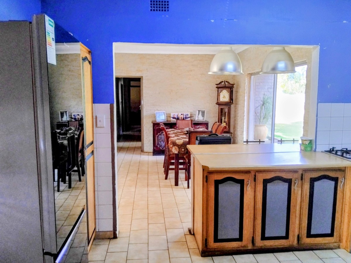 102 4 Bedroom Home For Sale In Carletonville