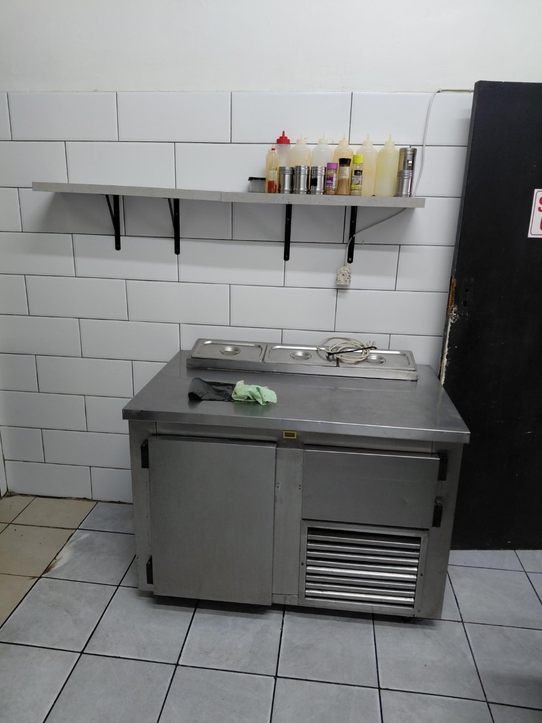 12 Established Retail Space for Rent