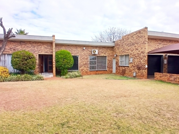 Excellent Family Home For Sale In Oberholzer
