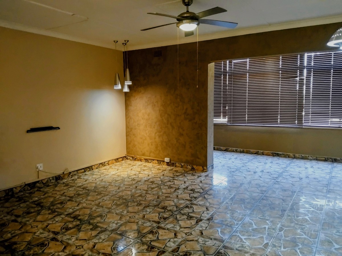 2 Bedroom Apartment For Sale In Carletonville