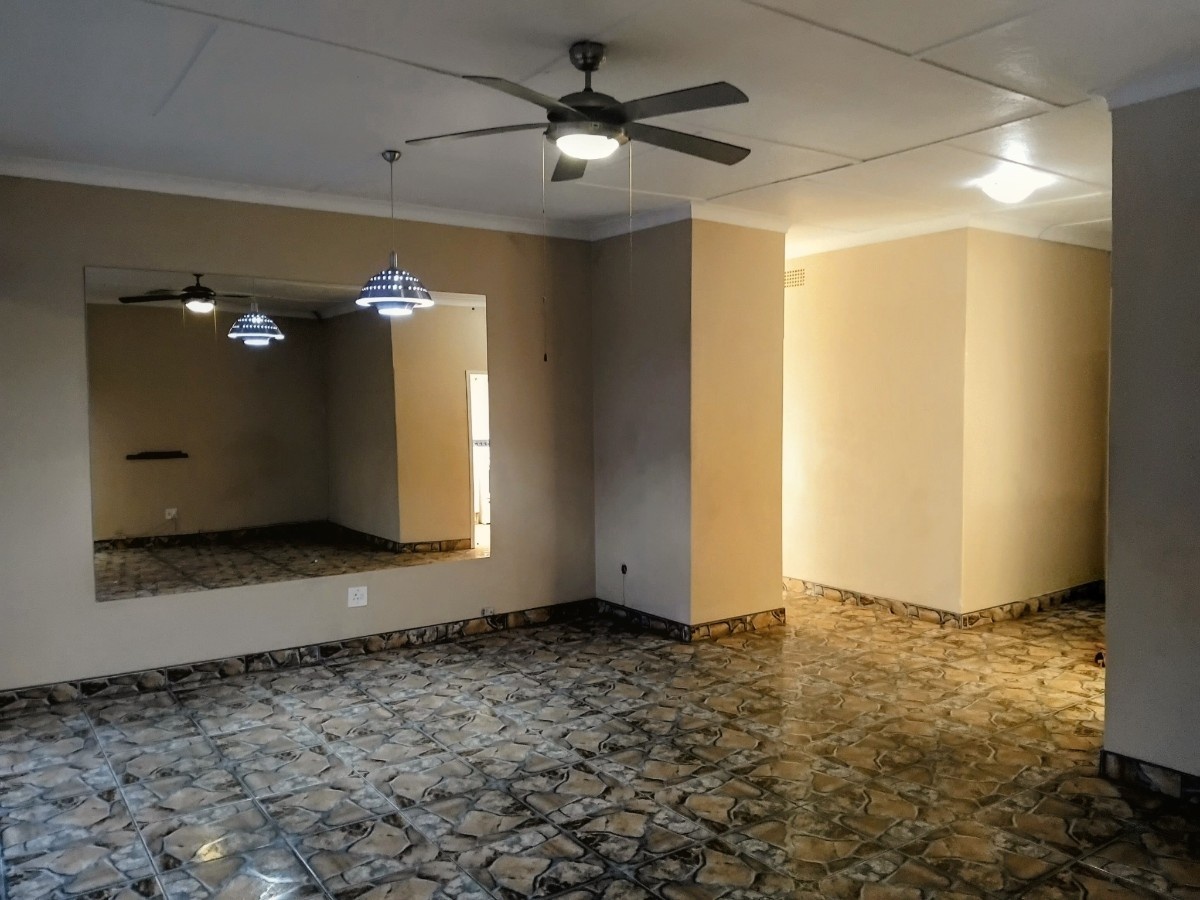 2 Bedroom Apartment For Sale In Carletonville