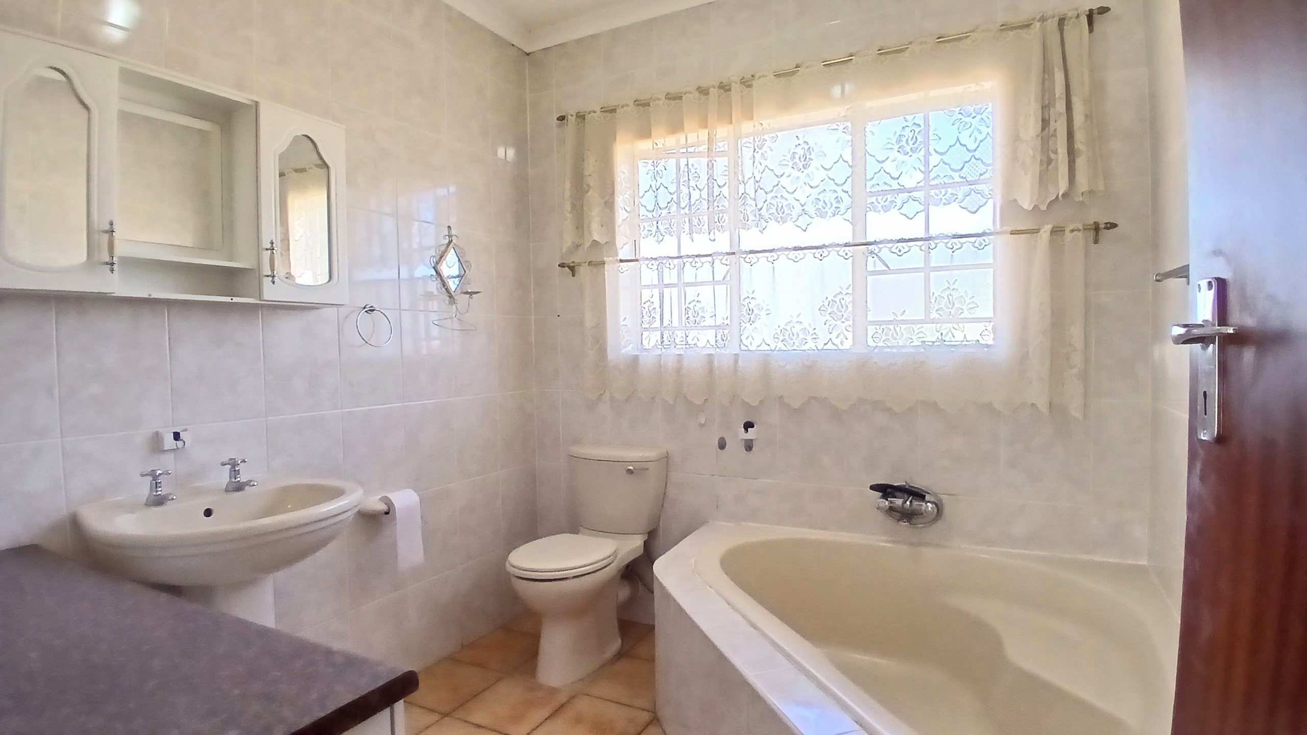 Spacious 3 Bedroom Townhouse For Sale In Oberholzer