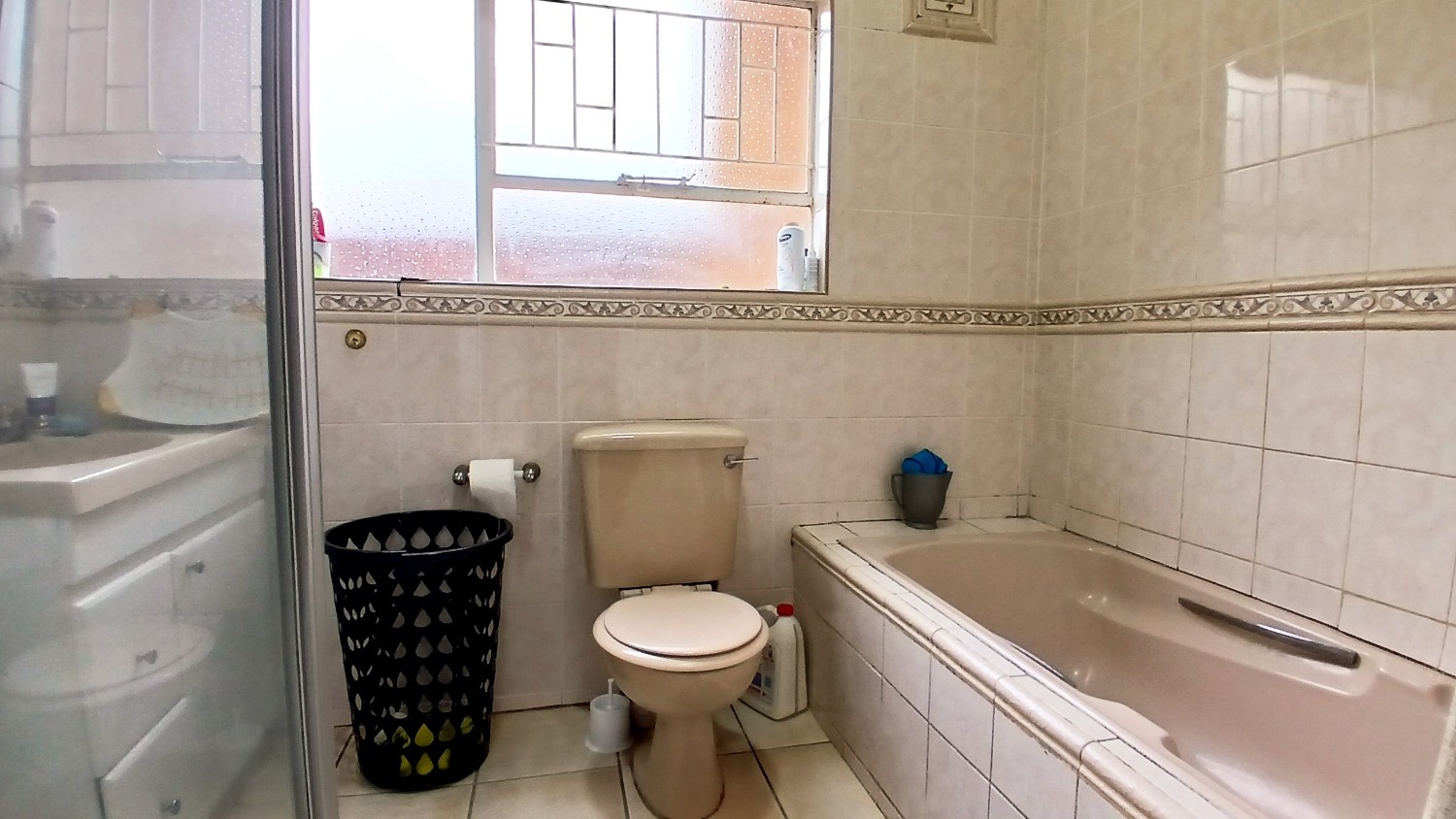 243 Excellent Family Home For Sale In Oberholzer