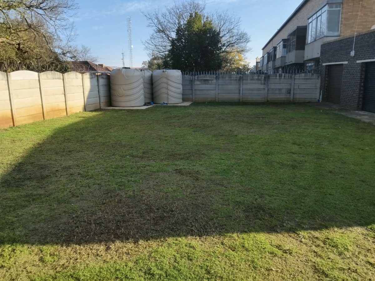 2 Bedroom Apartment For Sale In Carletonville