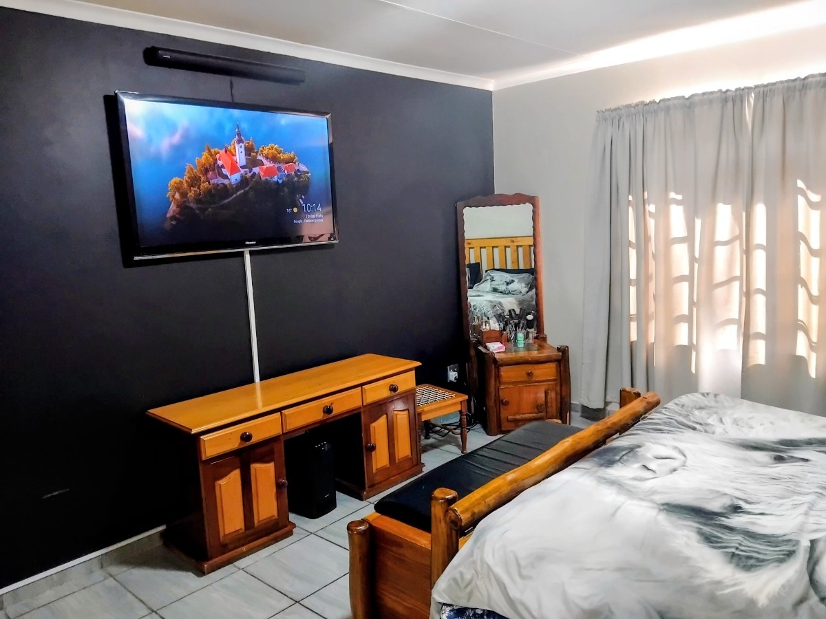 4 Bedroom Double Story Dream Home For Sale In Carletonville