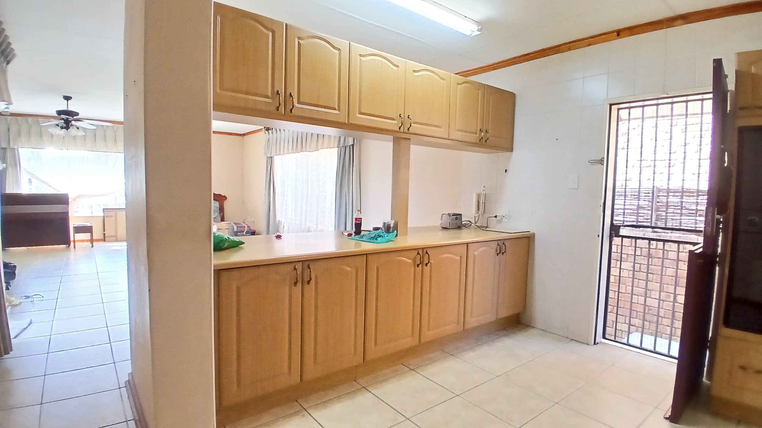 Spacious 3 Bedroom Townhouse For Sale In Oberholzer