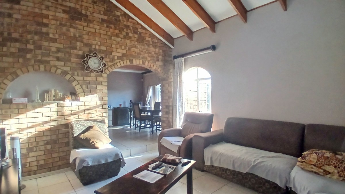 125 Facebrick 3 Bedroom Home For Sale In Fochville