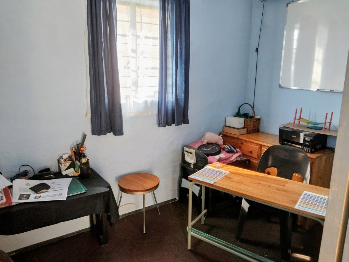 Spacious 3-Bedroom Family Home In Carletonville – Perfect Fixer-Upper!