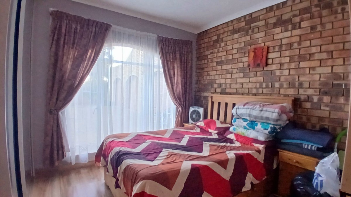 141 Facebrick 3 Bedroom Home For Sale In Fochville