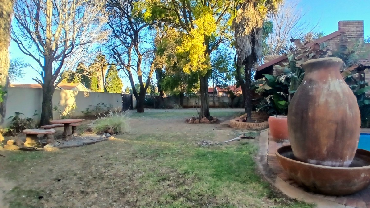 284 Facebrick 3 Bedroom Home For Sale In Fochville