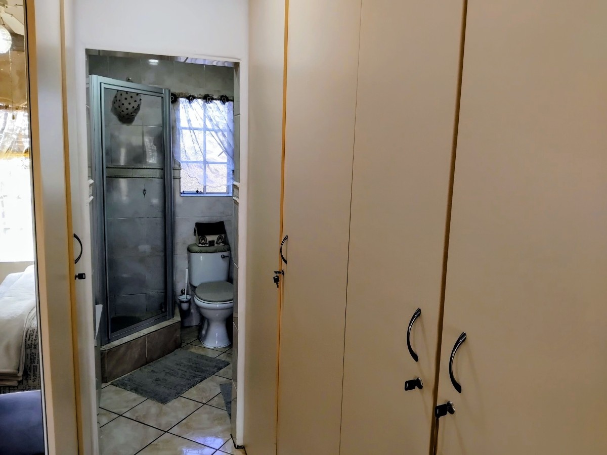 293 Charming 3 Bedroom Home For Sale In Oberholzer