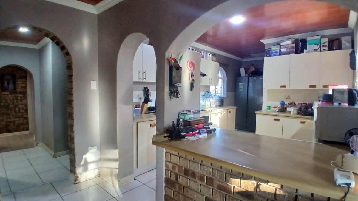 5 Facebrick 3 Bedroom Home For Sale In Fochville