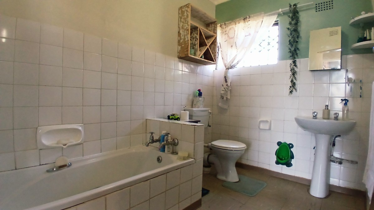Great Located 4 Bedroom Home For Sale In Fochville