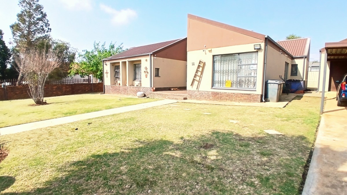 Great Located 4 Bedroom Home For Sale In Fochville