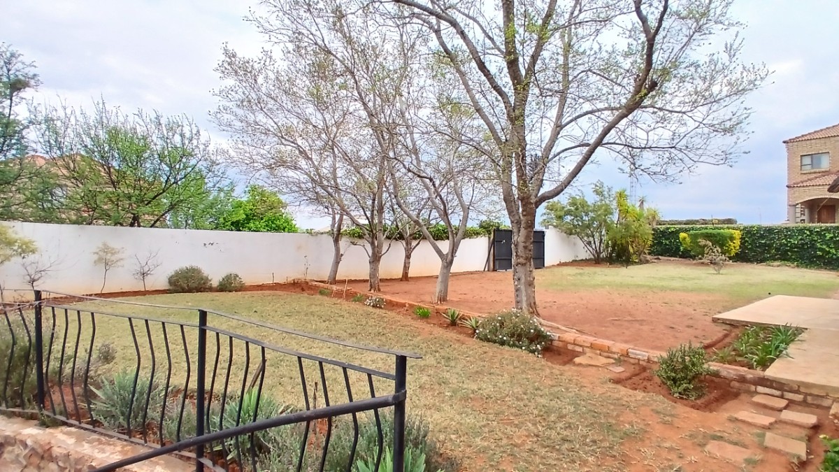 3 Bedroom Stunner For Sale In Fochville