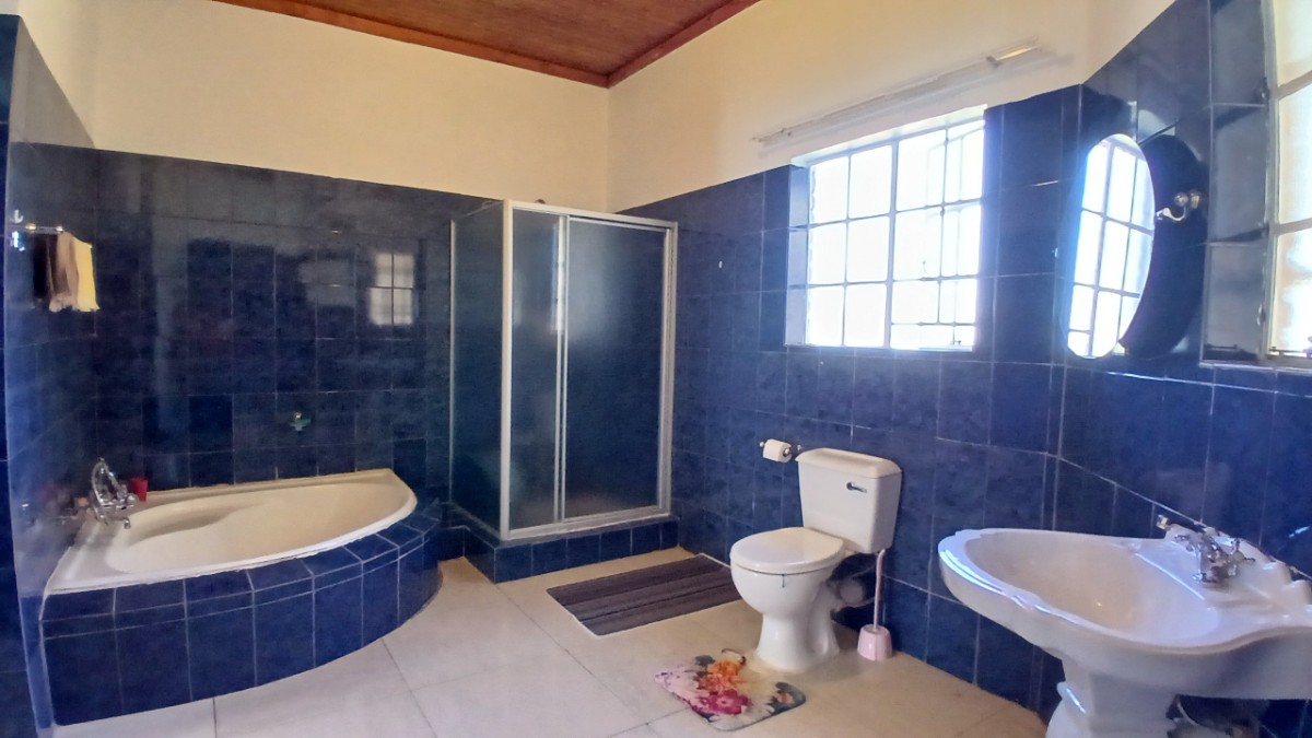 Spacious Facebrick 3 Bedroom Home For Sale In Fochville