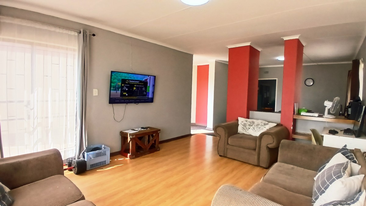 Great Located 4 Bedroom Home For Sale In Fochville