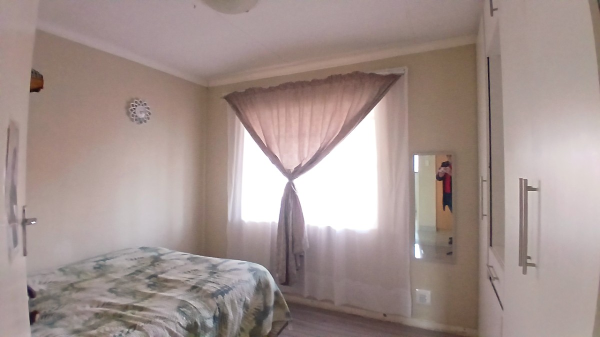 3 Bedroom Complex Living For Sale In Fochville