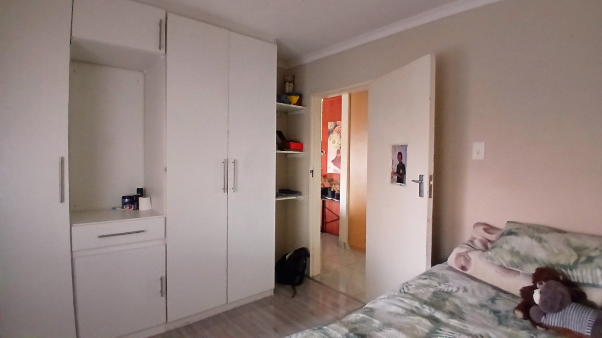 3 Bedroom Complex Living For Sale In Fochville