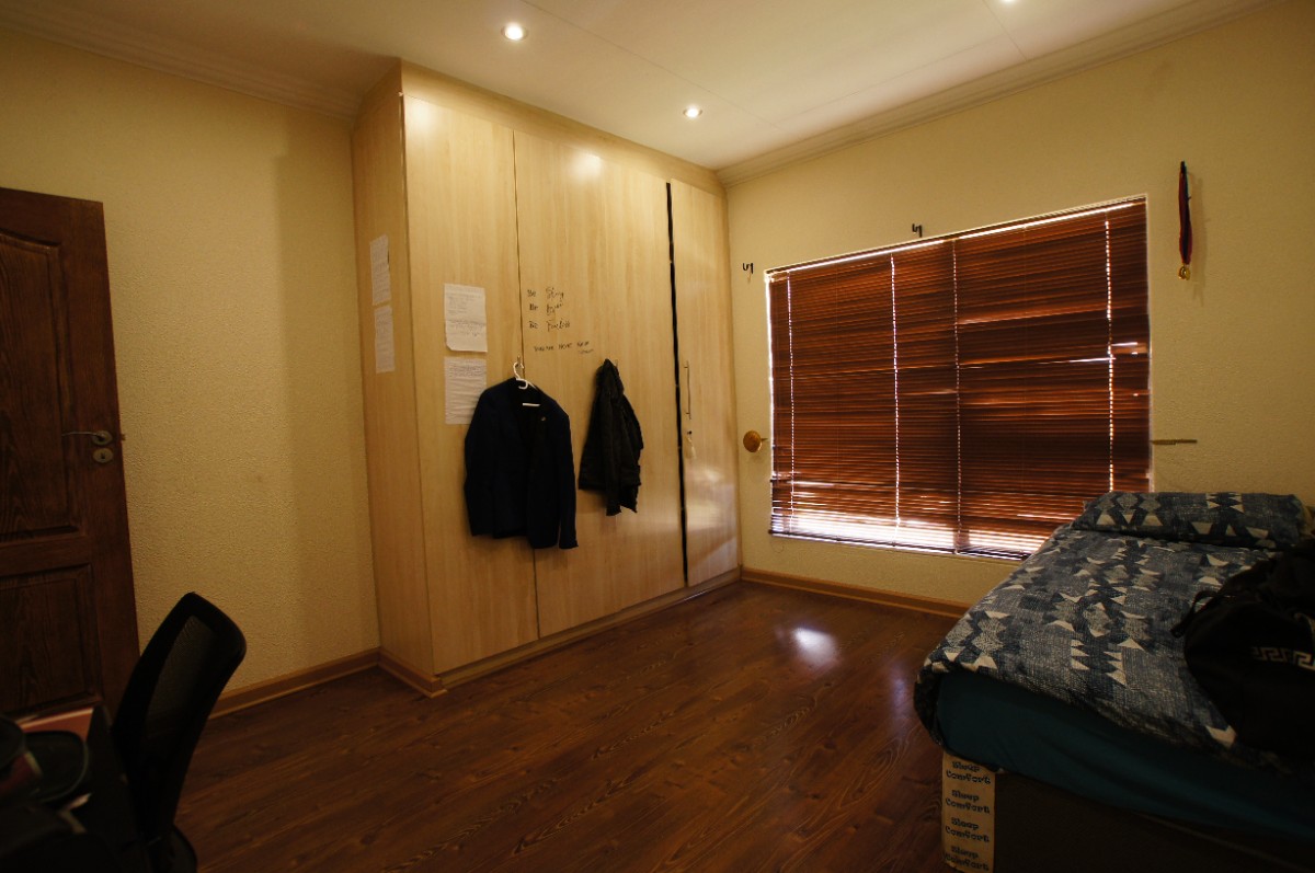 3 Bedroom Complex Living For Sale In Fochville